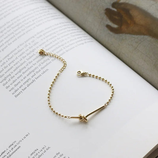 Aurum Interwind Bracelet - GILDED GLIMMER