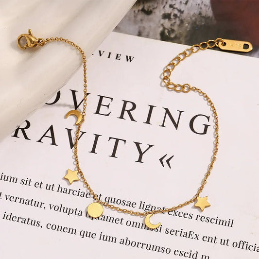 Coven 1st Bracelet - GILDED GLIMMER