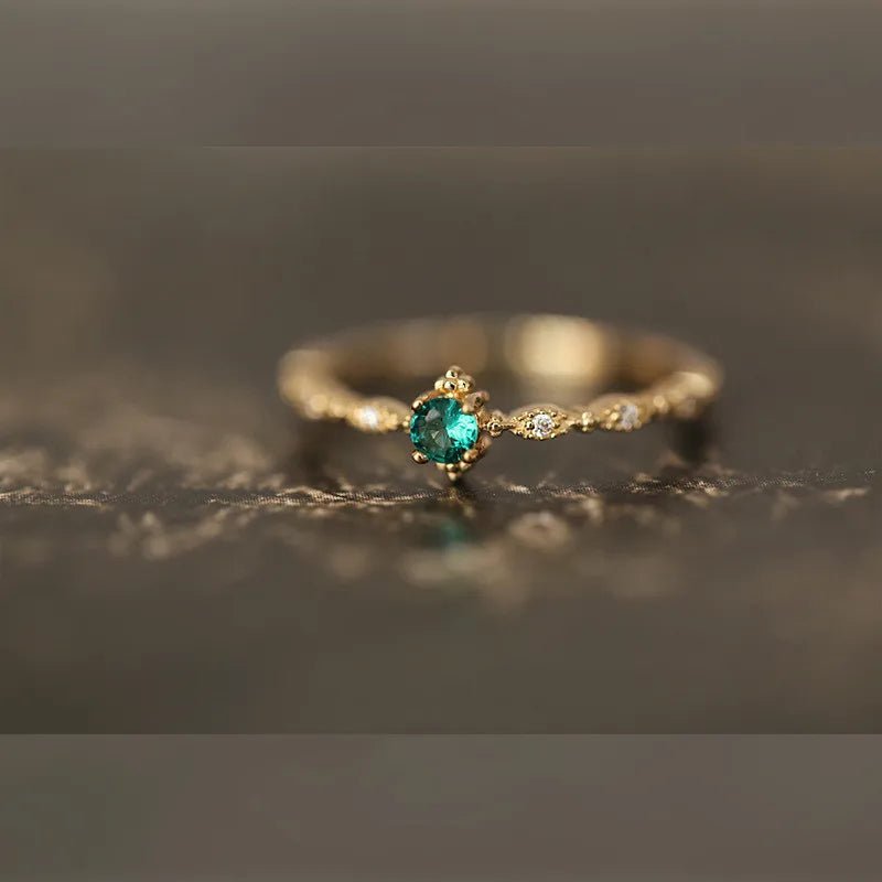 Emerald Radiance Ring - GILDED GLIMMER